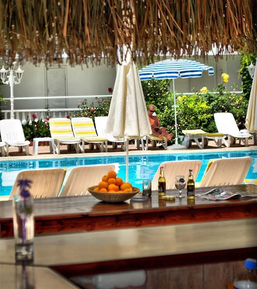 Hotel Golden Gate Kusadası 2*,  Turchia